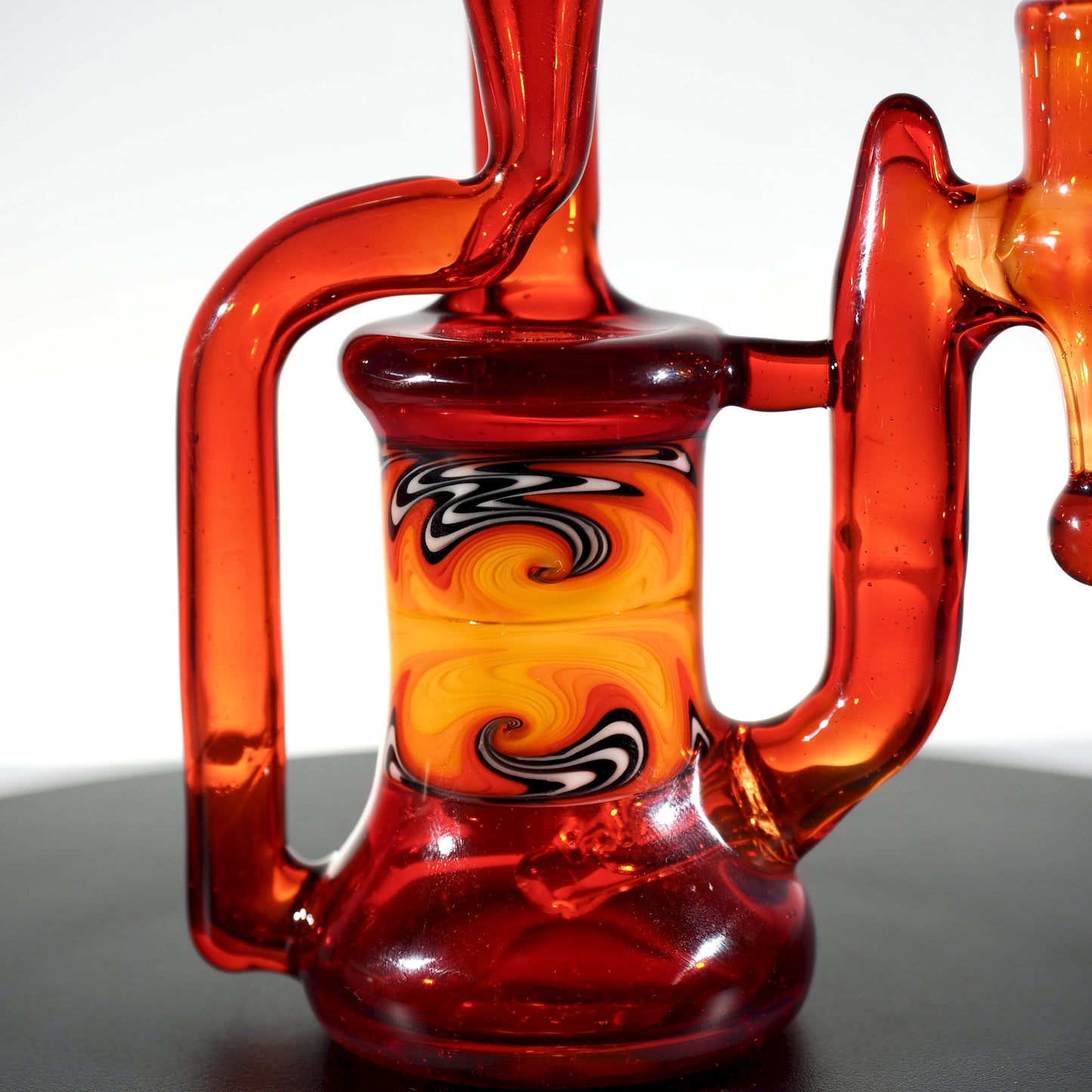 Updog Glass - Red Floating Recycler with Wig Wags