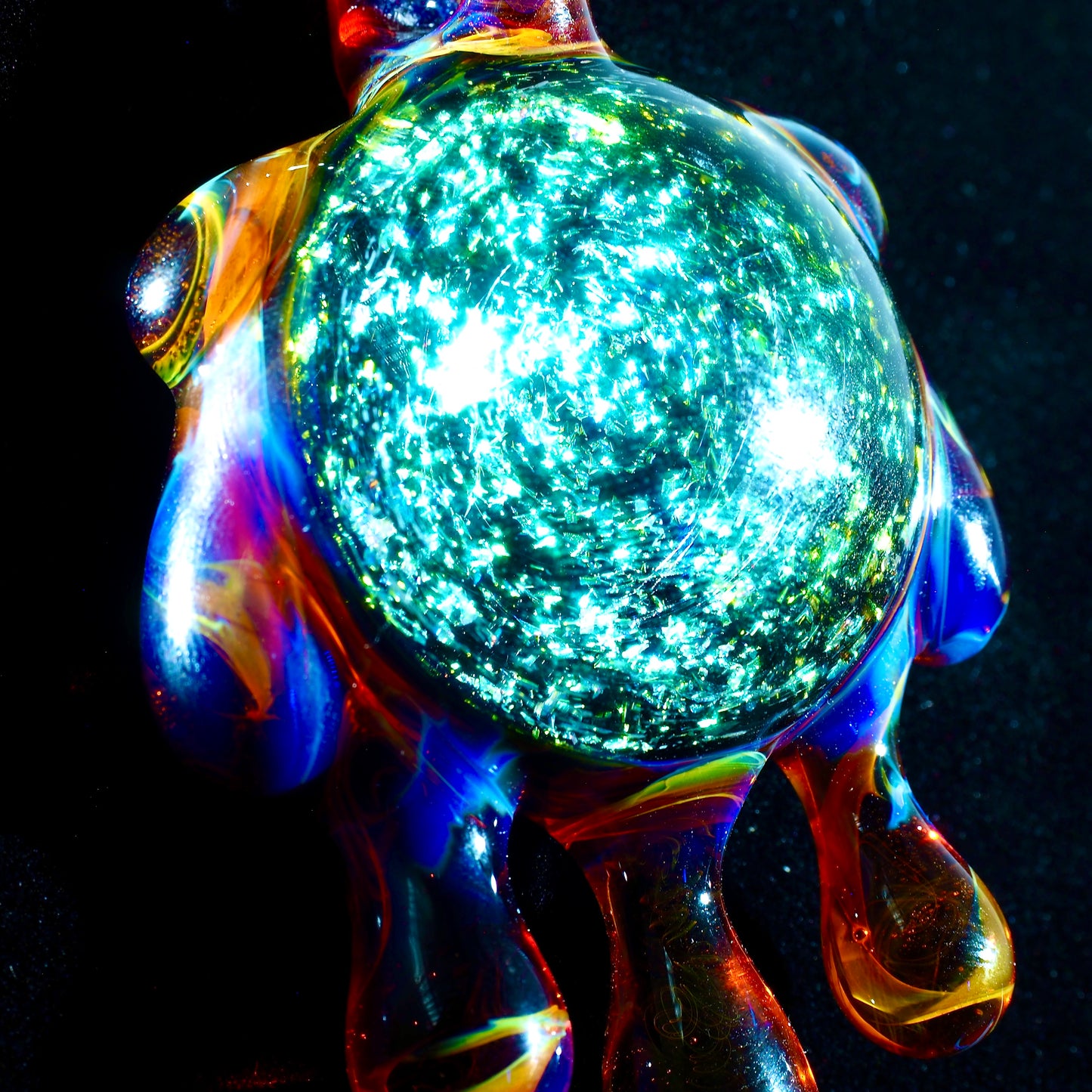 Lokis Lipstick Sparkle Drip Pendant