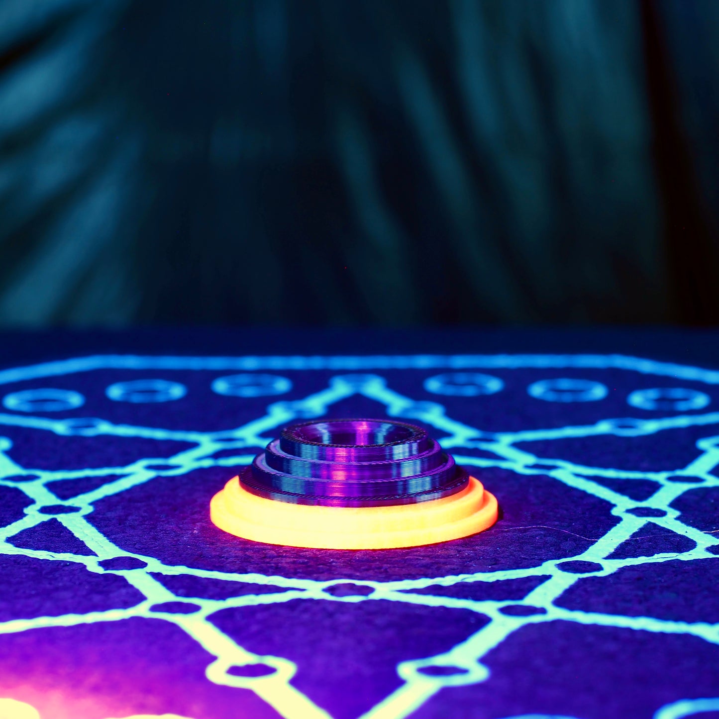 Vices - UV Glow Marble Stand