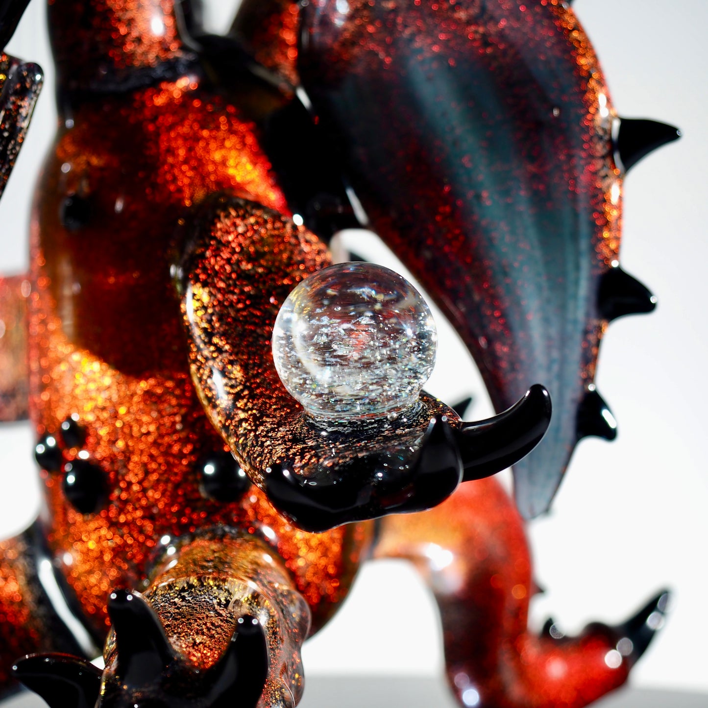 Kiebler - Puff Dragon - Sparkle Red