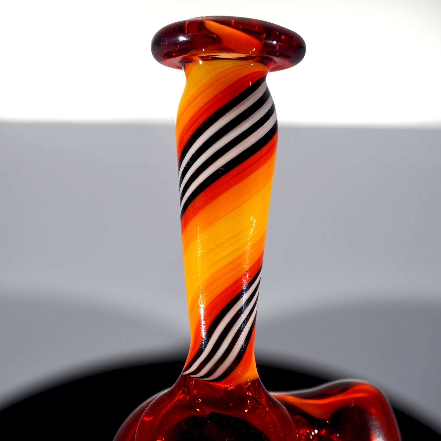 Updog Glass - Red Floating Recycler with Wig Wags