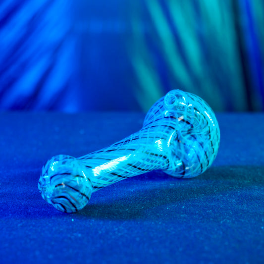 Spoon Pipe with Line work