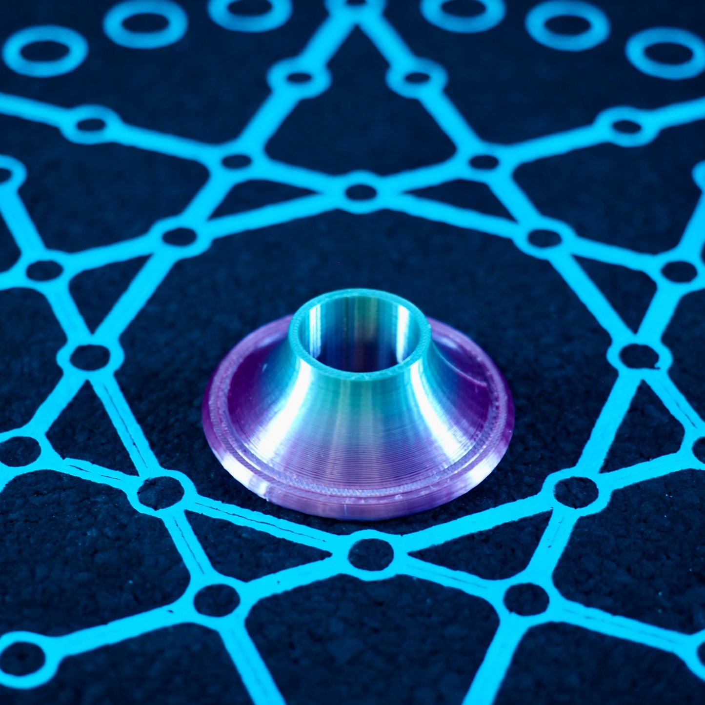 Vices - Puffco Pivot Stand