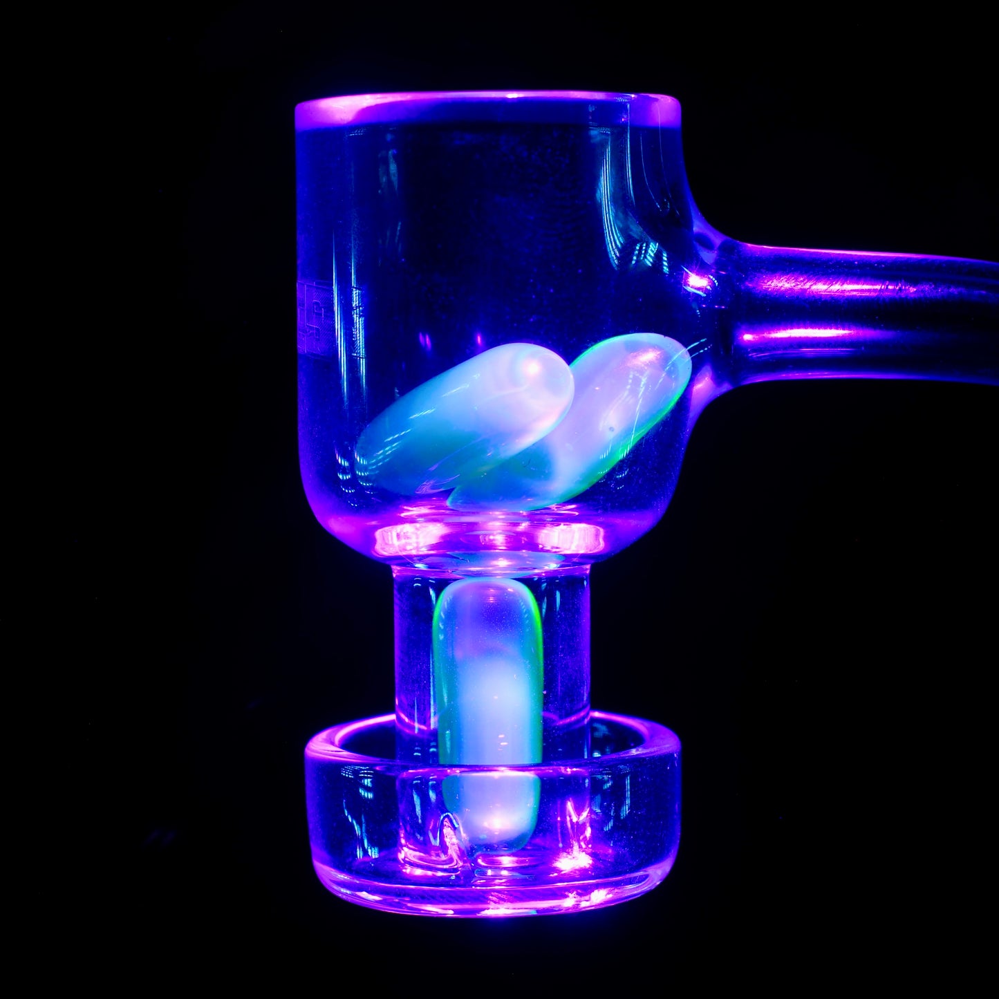 Golovin Glass UV Reactive Pillars