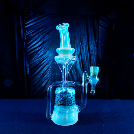 Updog Glass - Floating Recycler Silver Fumed with Blue and Black wig wag