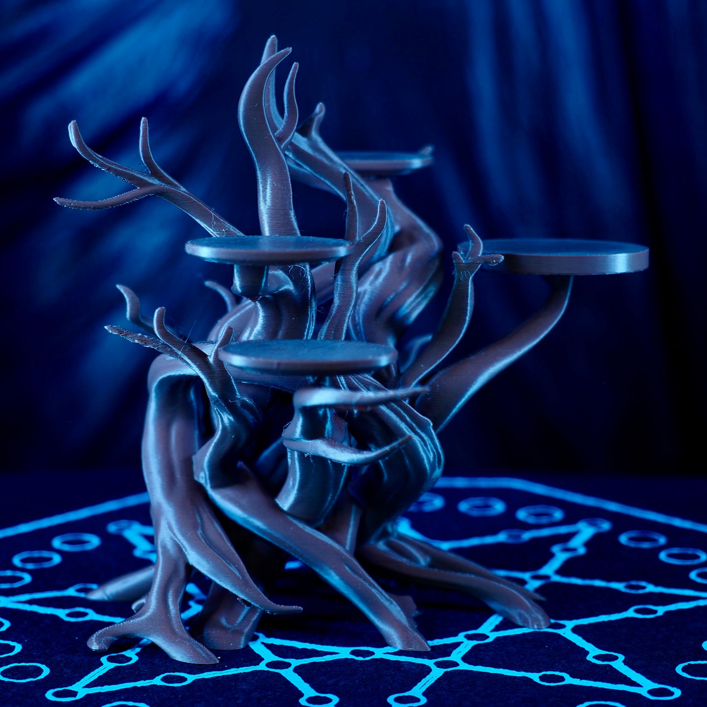 Vices - Enchanted Tree Pendant Holder