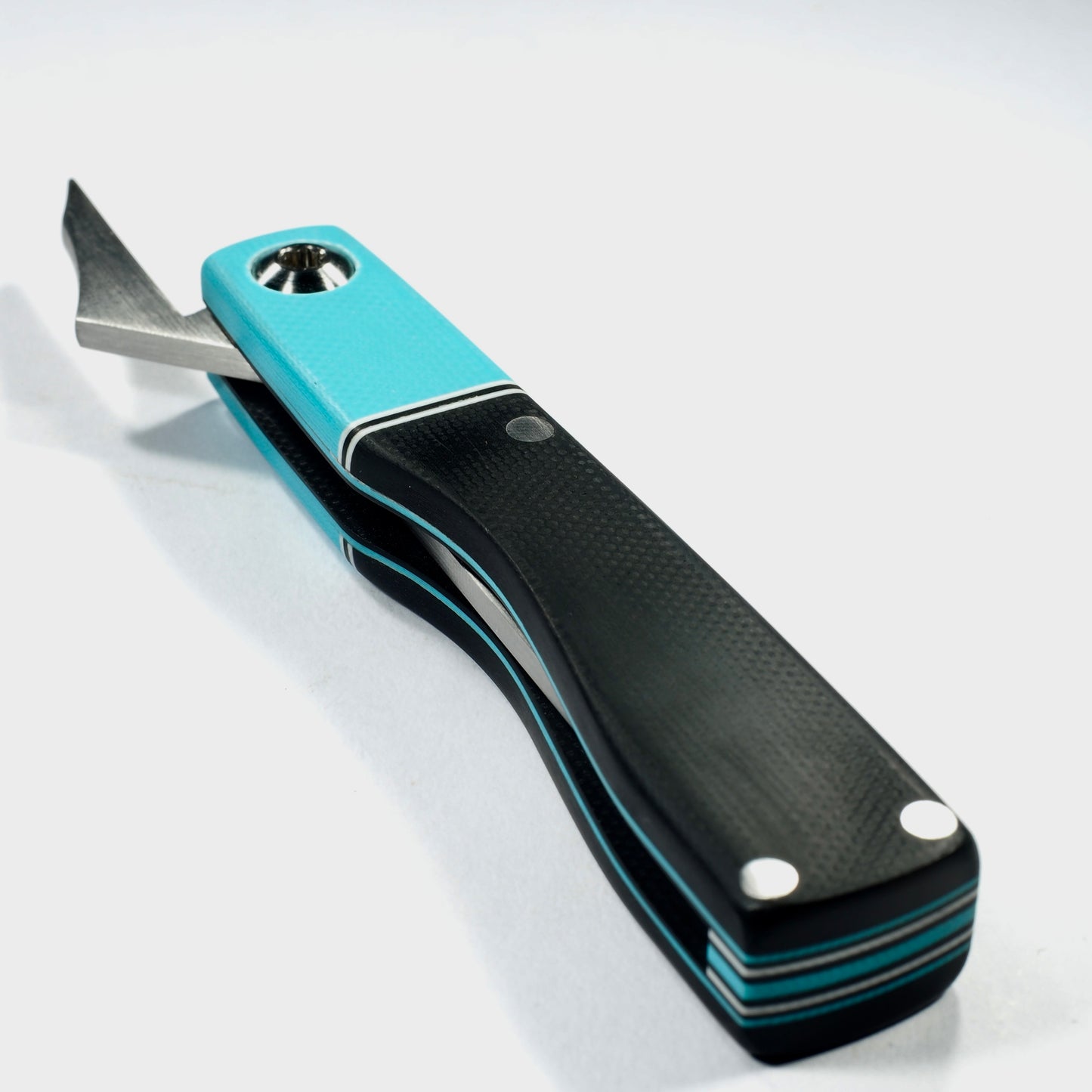 Kal Hooto Creations - Standard Folds Dab Tool (G10 Black x Blue)