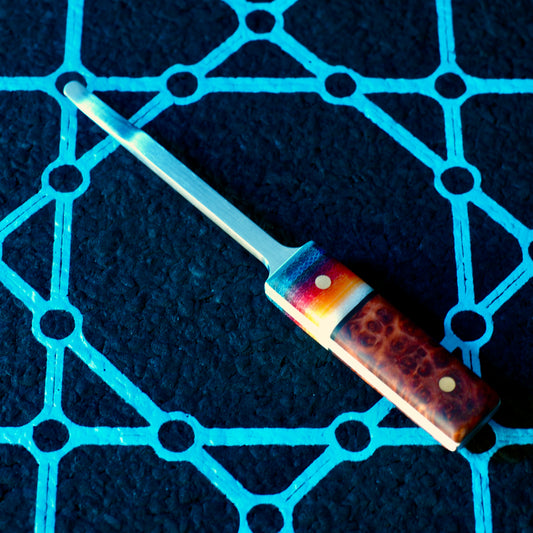 Kal Hooto Creations - The Heady Slim Dab Tool (Stabilised Wood x UV reactive G-Carta)