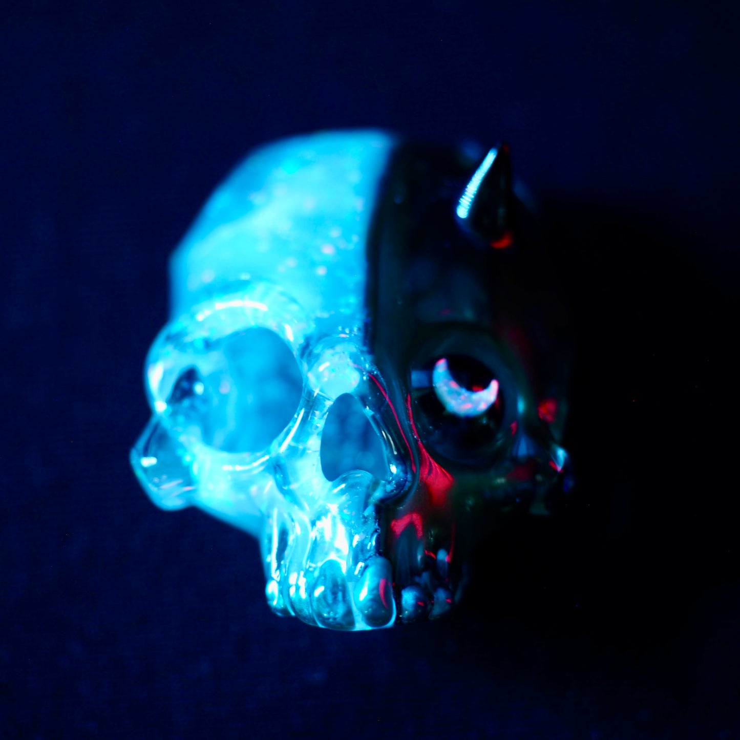 Two Faced Skulls by Warwick Glass - Greasy Pearl & Crushed Opal White Pendant