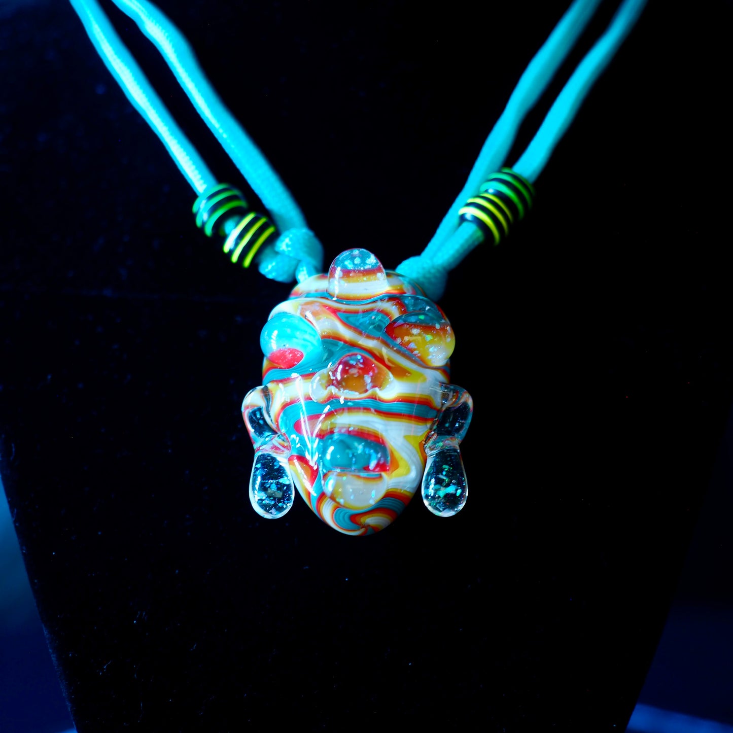 Crushed Opal WigWag Alien