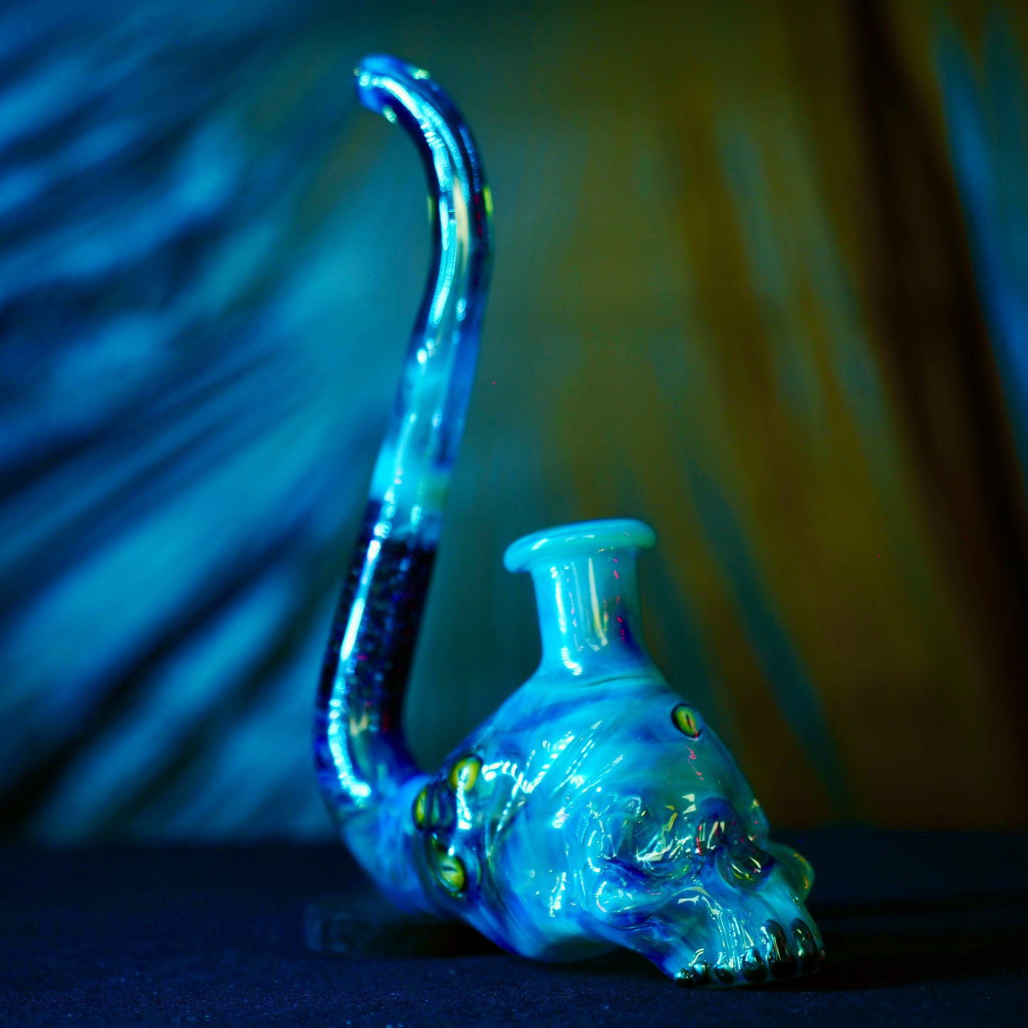 Warwick Glass - 10mm Churchwarden Dry Pipe (UV Reactive)
