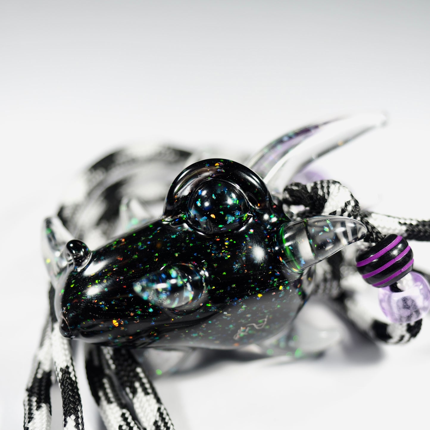 Full Crushed Opal Dragon (Black & Clear)