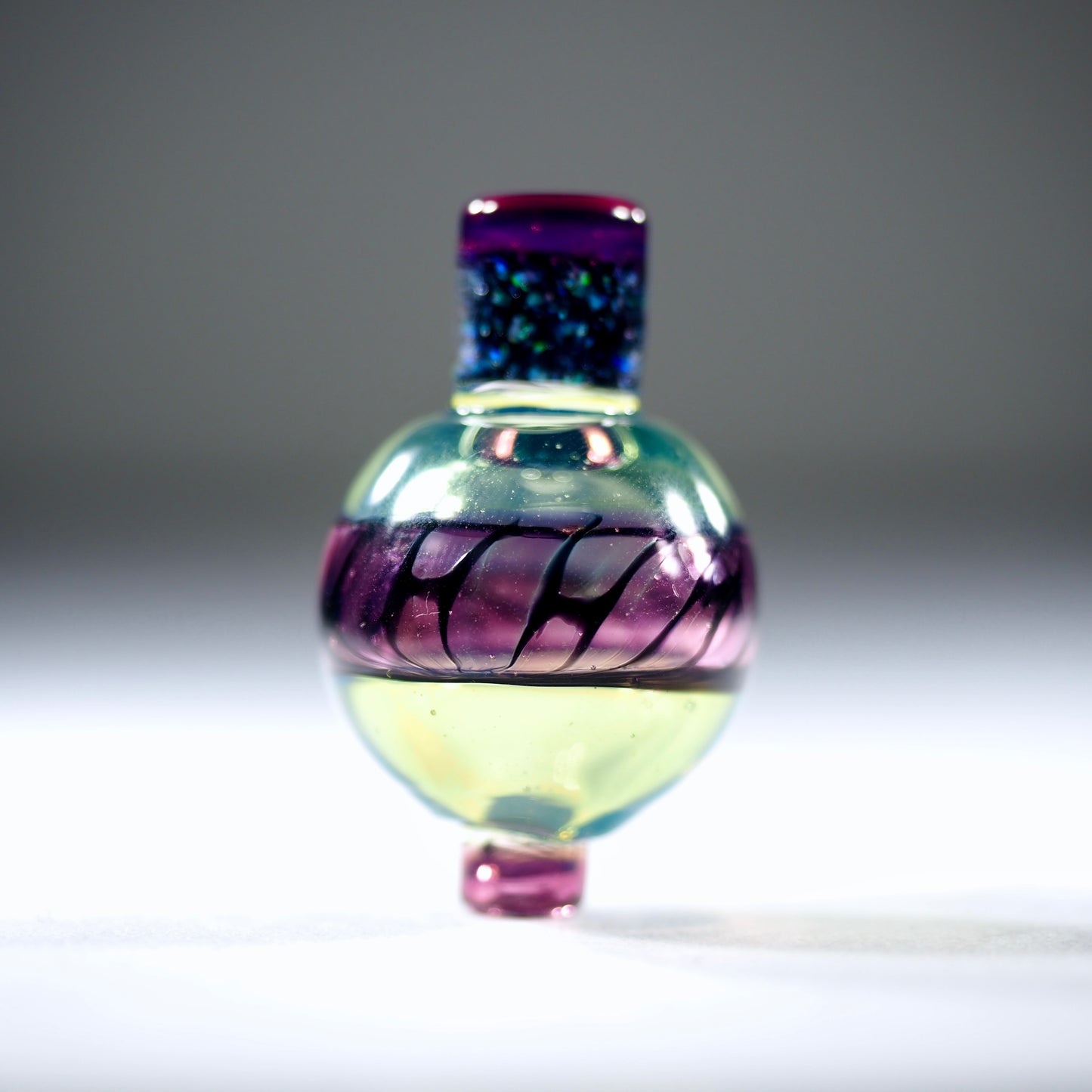 Warwick Glass - Bubble Cap 24mm (UV Reactive)