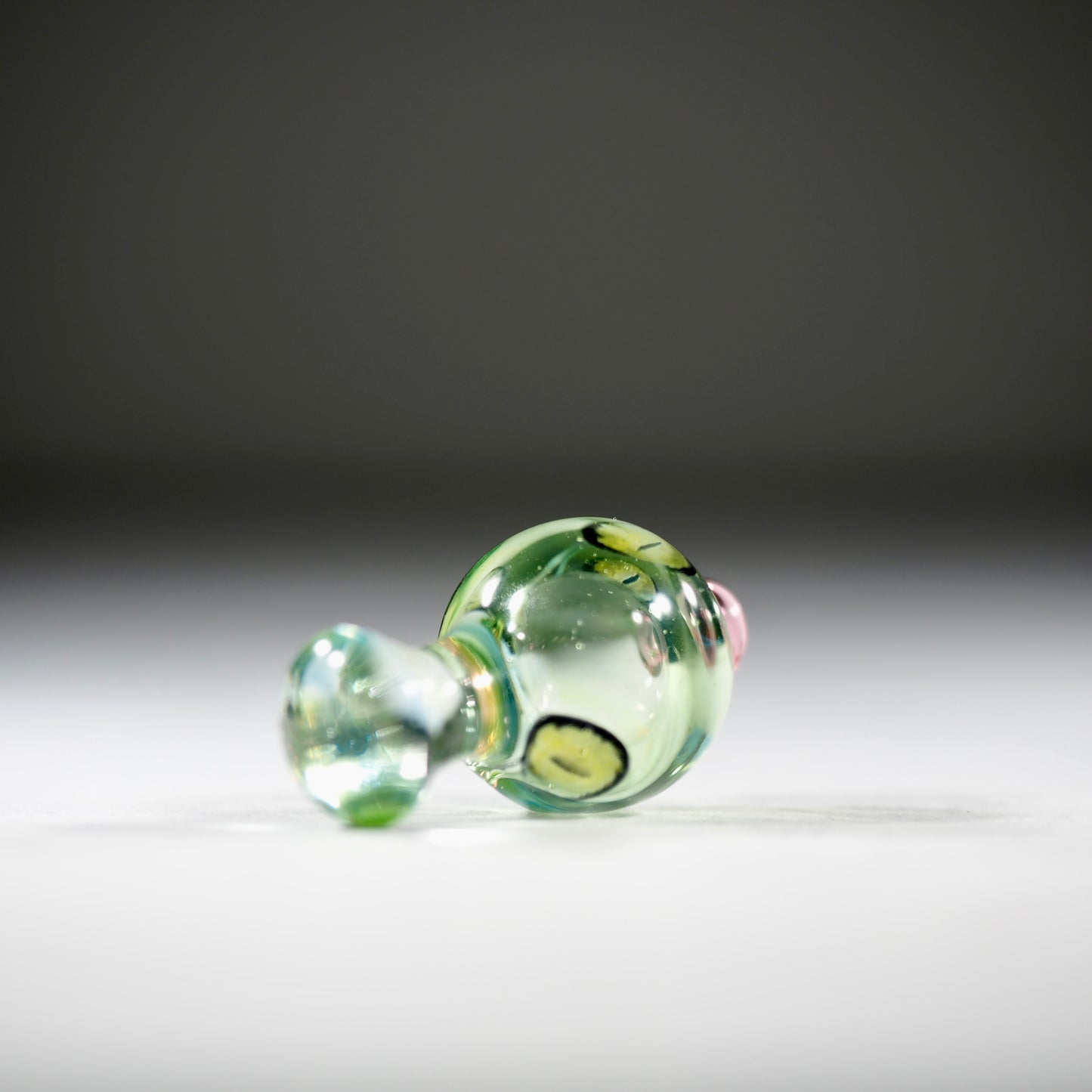 Warwick Glass - Bubble Cap 19mm (UV Reactive)