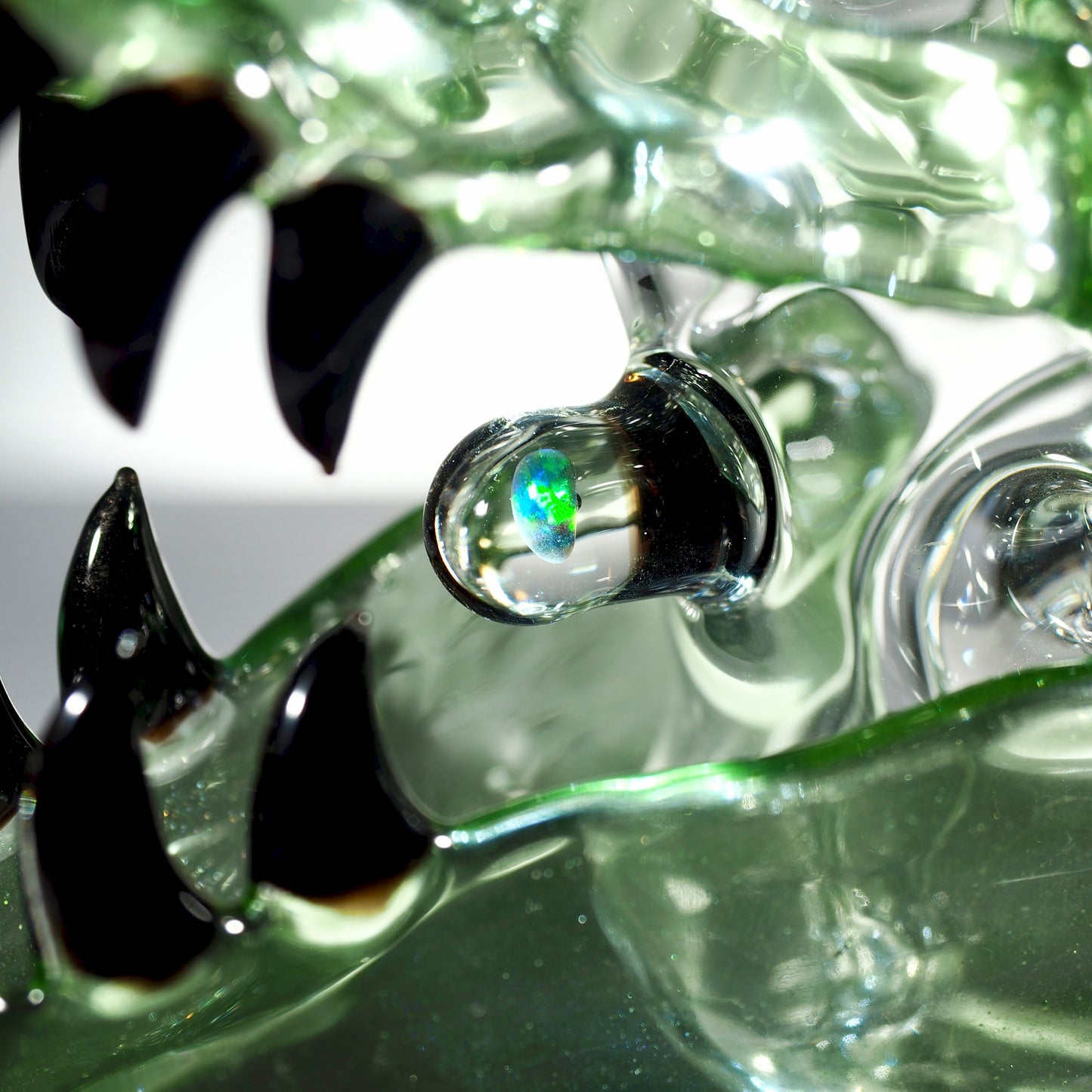 Slurm Snob Glass - Dino Rig Green/Black