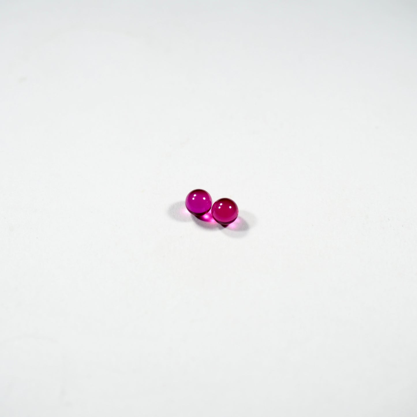 Vices - 4MM Ruby Terp Pearl 2pc
